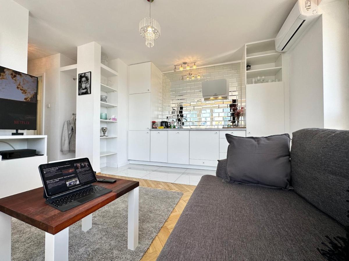 Ferienwohnung Platinum Metro X2 Wifi 350 Mbs Netflix Hbo Appletv Warschau Exterior foto